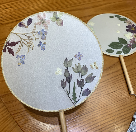 我們不要秋天的奶茶、我們要“炙熱”青春